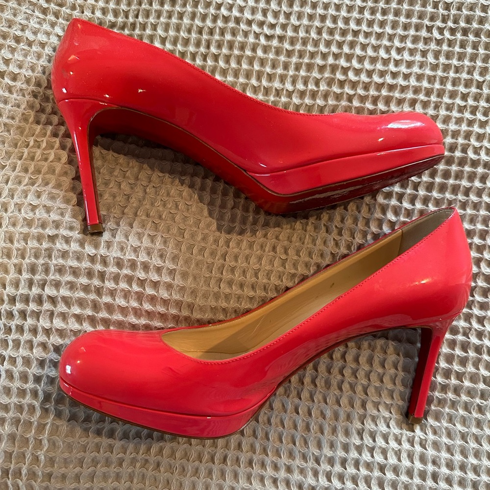 Christian Louboutin platform RARE hot pink heels size 39.5